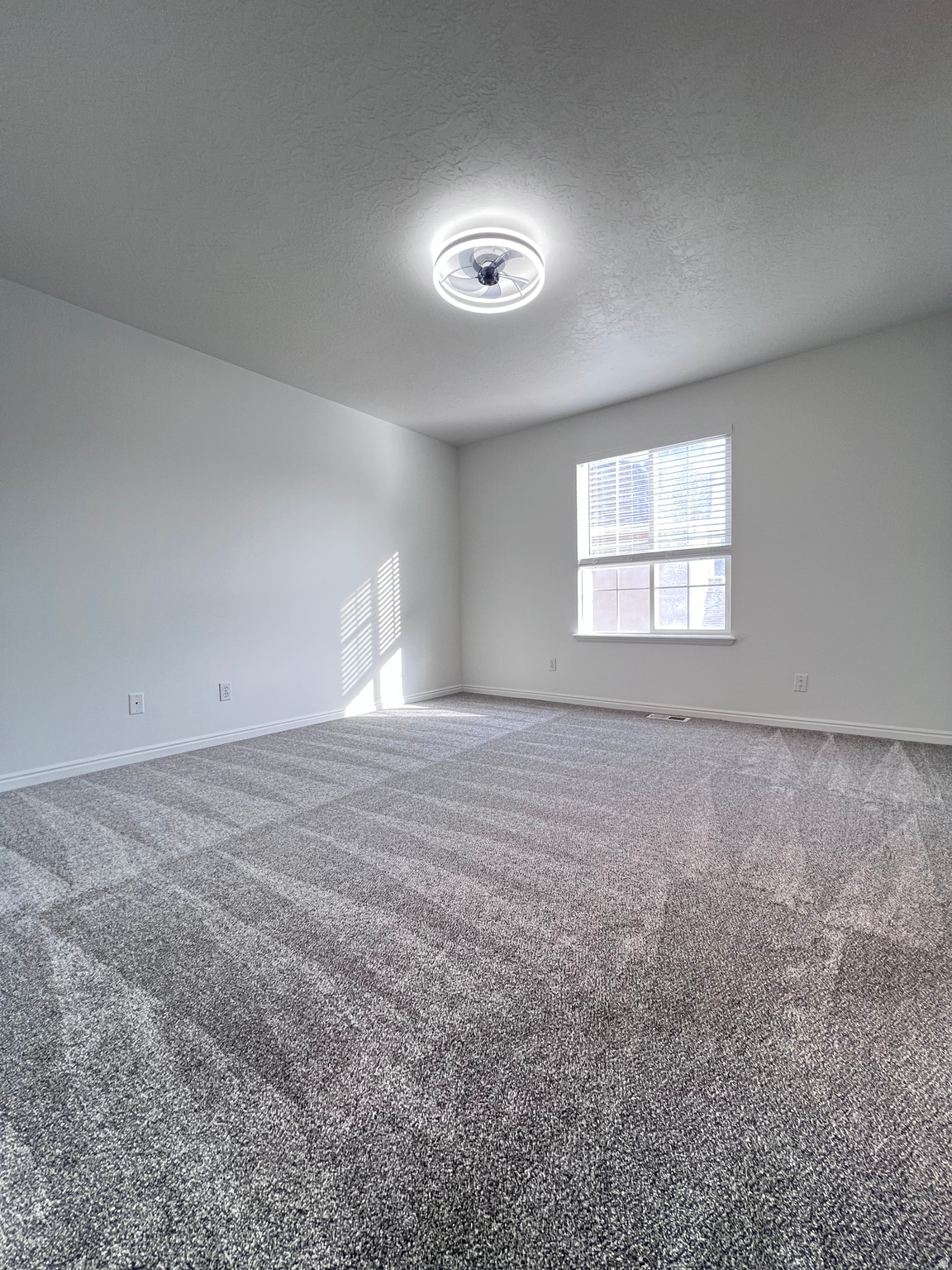 OQUIRRH PARK PHASE 4 - Residential