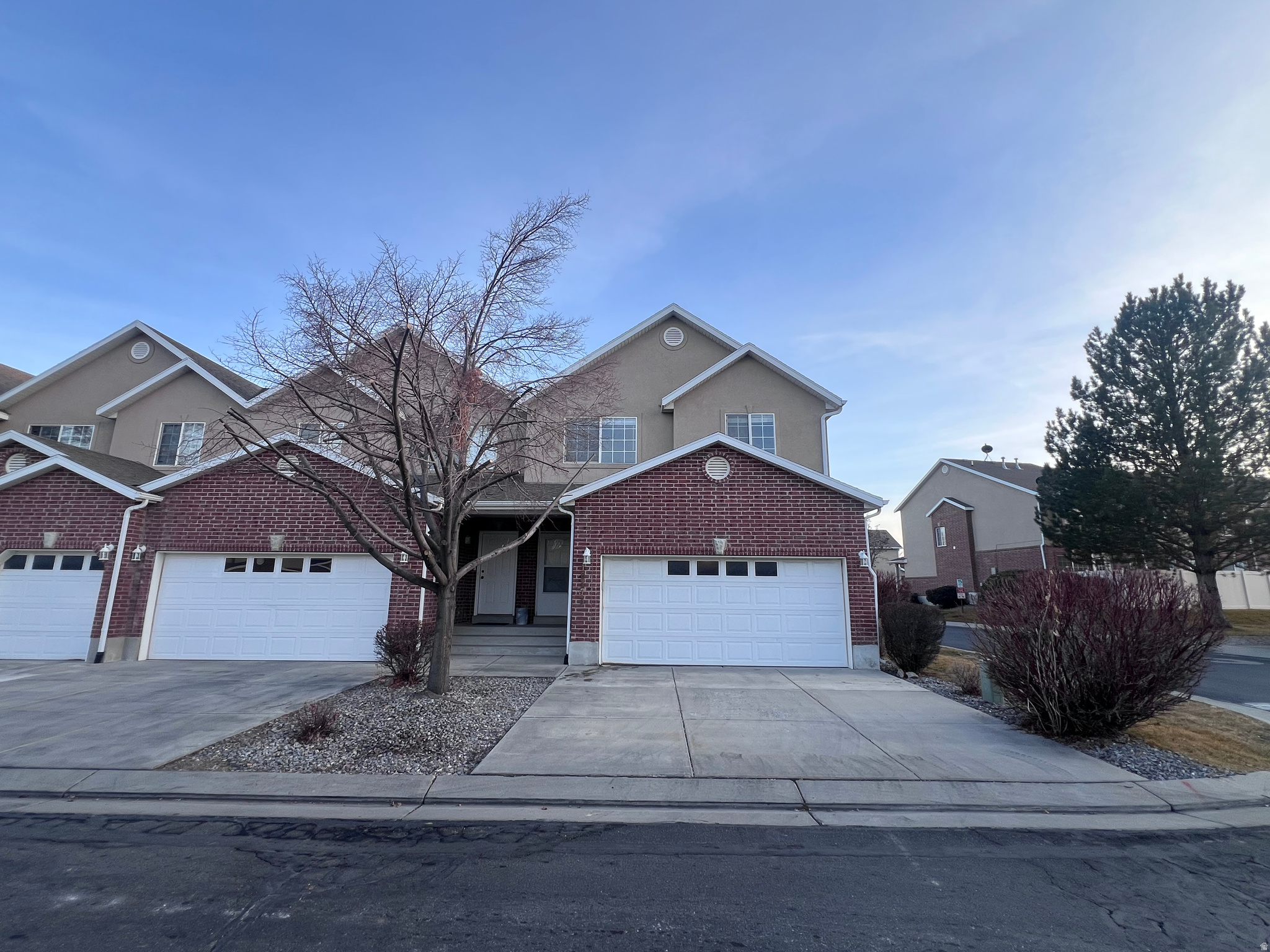 OQUIRRH PARK PHASE 4 - Residential