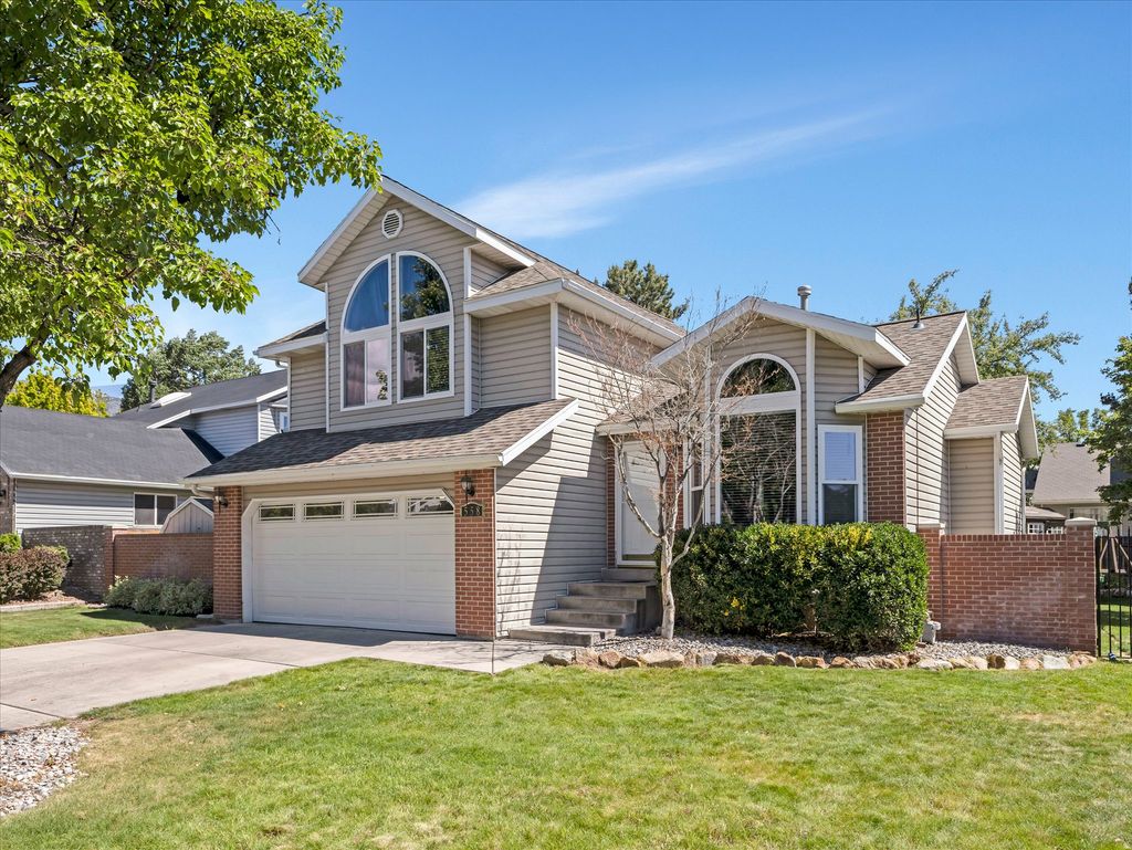 Photo of 558 E CHERRY PLUM CT, Sandy, UT 84070 (MLS # 2160081)
