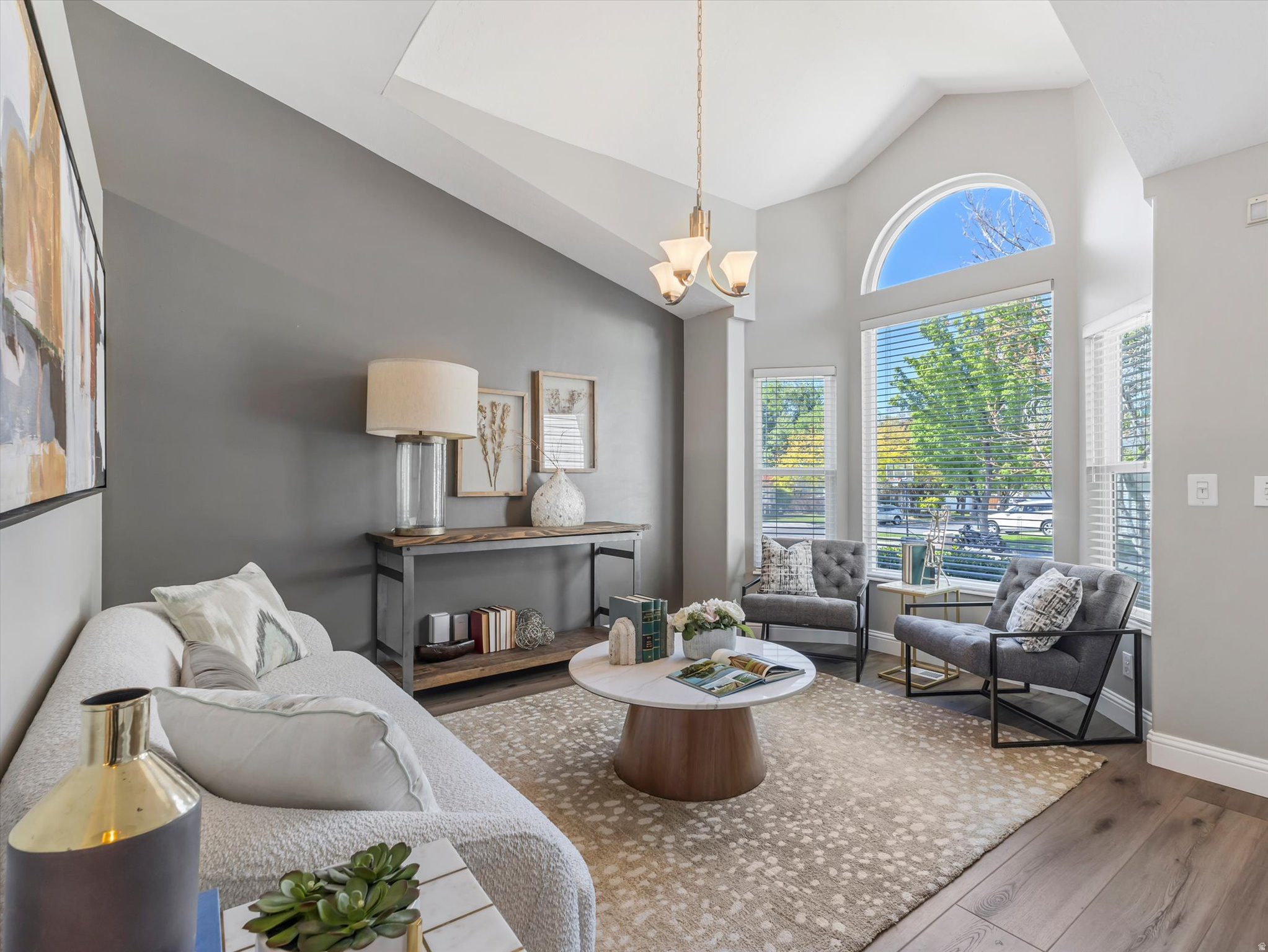 COTTONWOOD - Residential