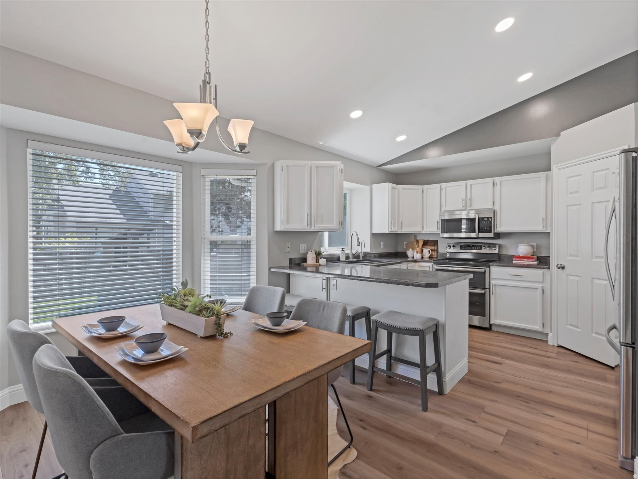 COTTONWOOD - Residential