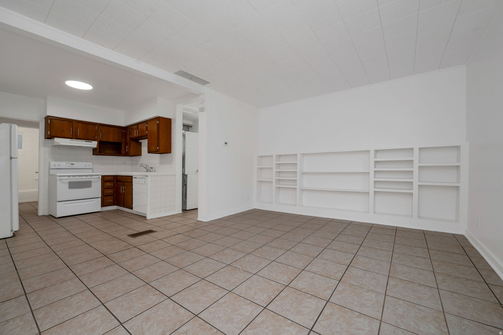 TEN AC PLAT A - Residential