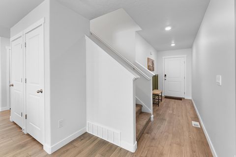 Tiny photo for 1204 W PATCHWORK DR, Santaquin, UT 84655 (MLS # 2146563)