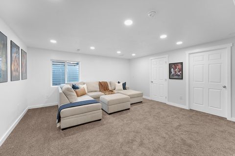 Tiny photo for 1204 W PATCHWORK DR, Santaquin, UT 84655 (MLS # 2146563)