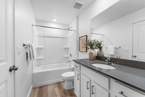 Tiny photo for 1204 W PATCHWORK DR, Santaquin, UT 84655 (MLS # 2146563)