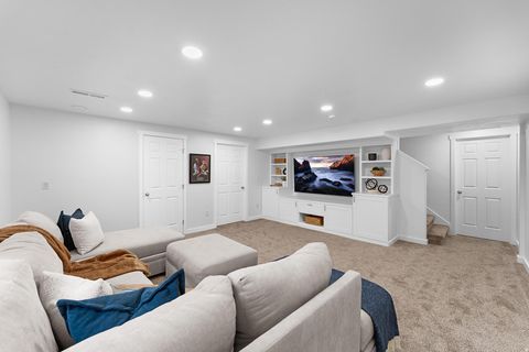 Tiny photo for 1204 W PATCHWORK DR, Santaquin, UT 84655 (MLS # 2146563)