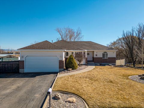 Homes For Sale - 625 S 2150<br/> Vernal, UT 84078