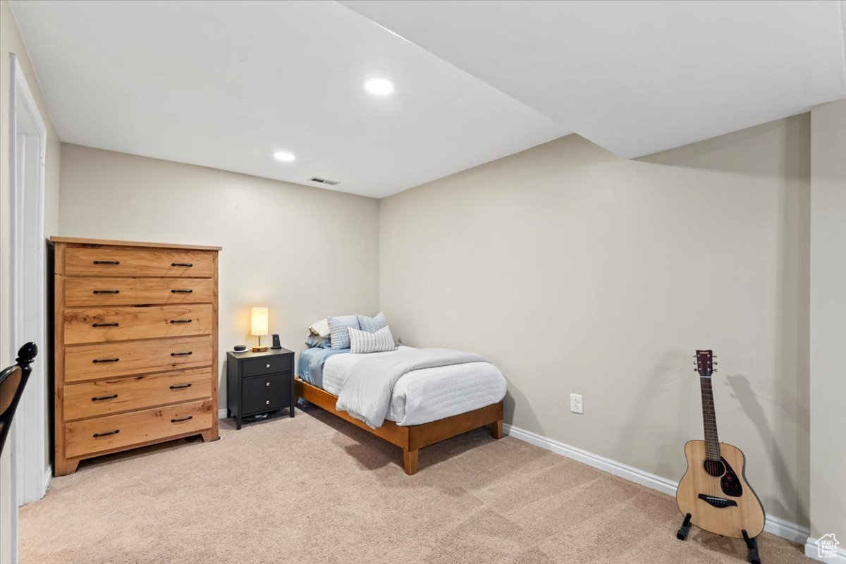 ORCHARD HILLS EAST - Residential