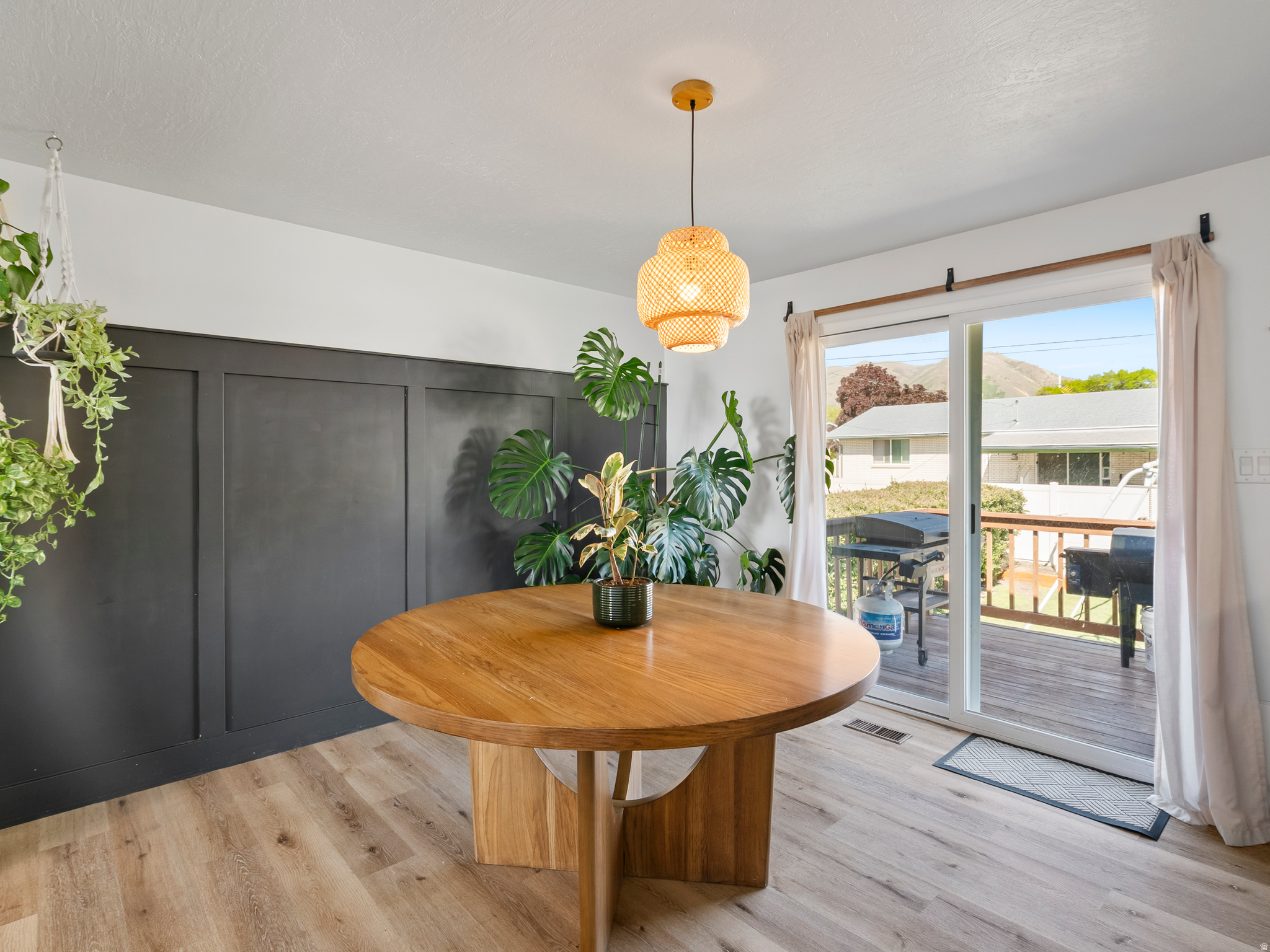 LINDSAY PARK PLAT 5 - Residential