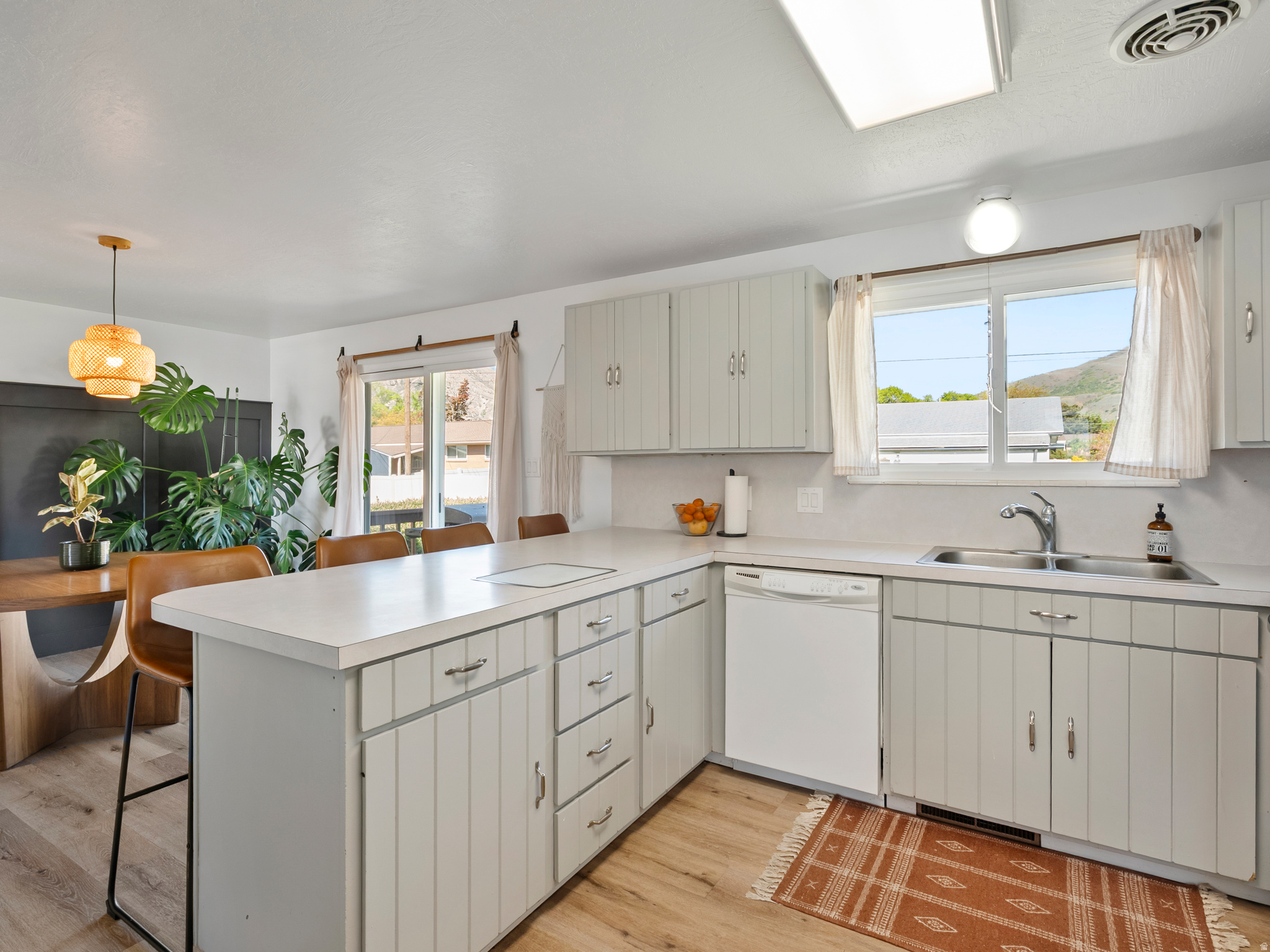 LINDSAY PARK PLAT 5 - Residential
