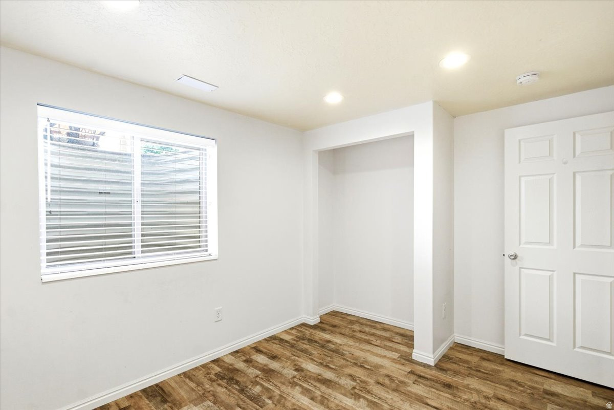 AUTUMN RIDGE - Residential
