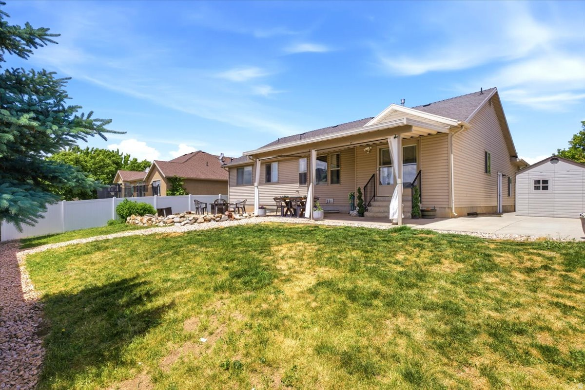 AUTUMN RIDGE - Residential