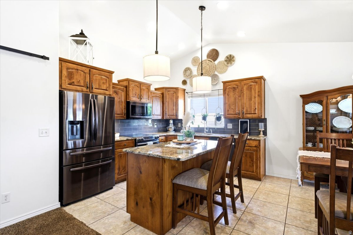 AUTUMN RIDGE - Residential