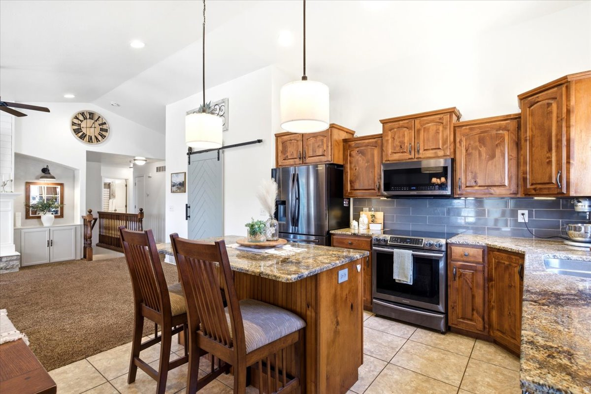 AUTUMN RIDGE - Residential