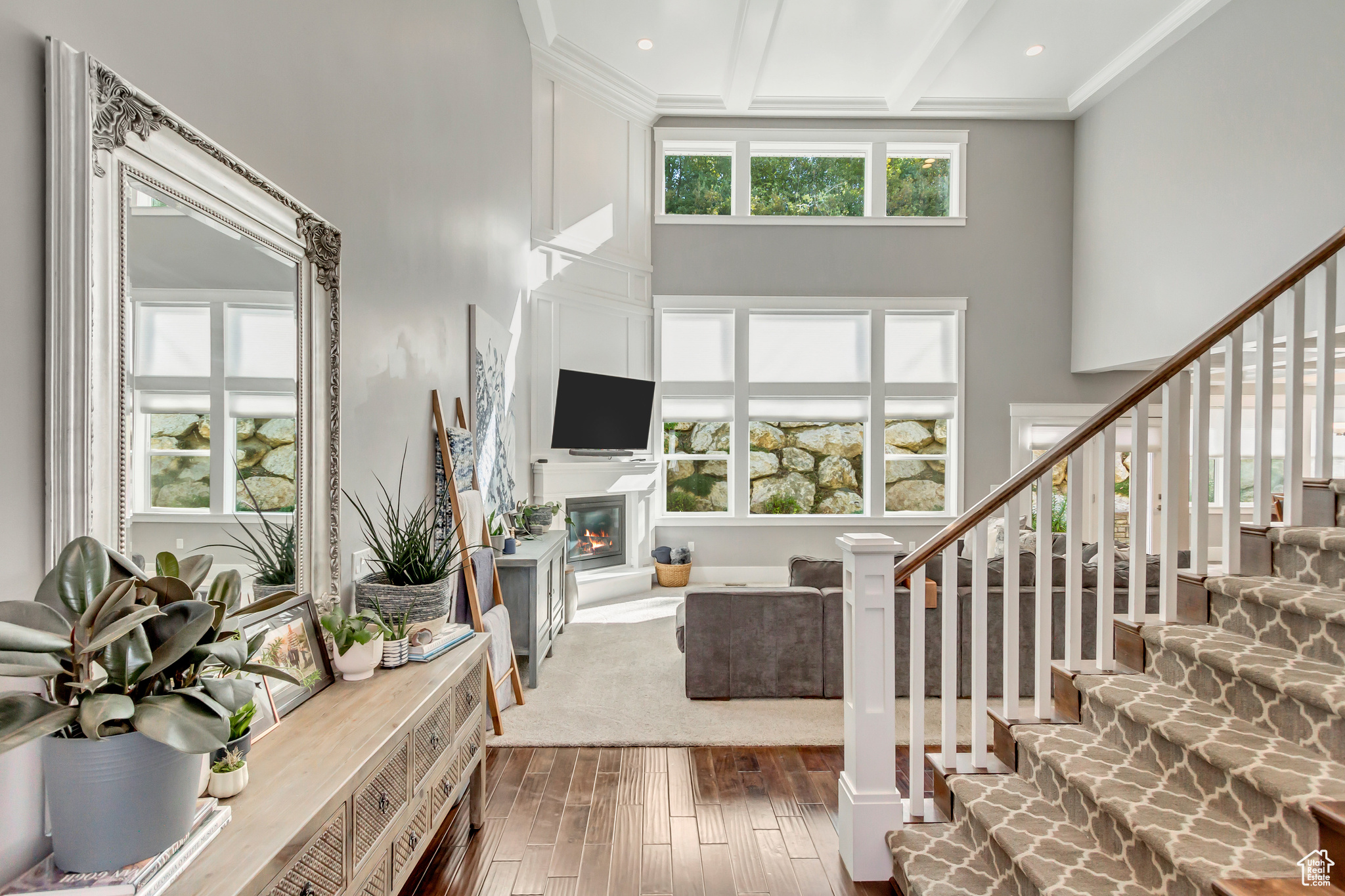 HUGHES ESTATES - Residential