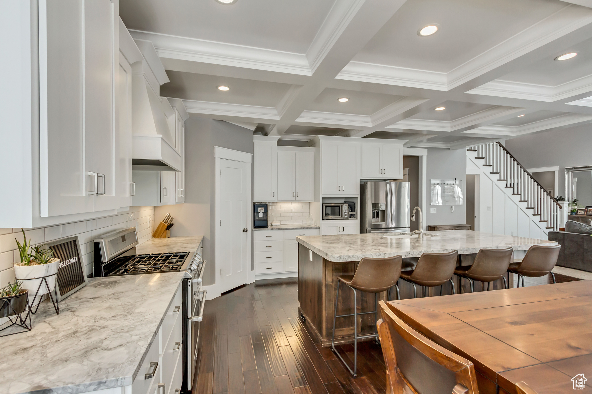 HUGHES ESTATES - Residential