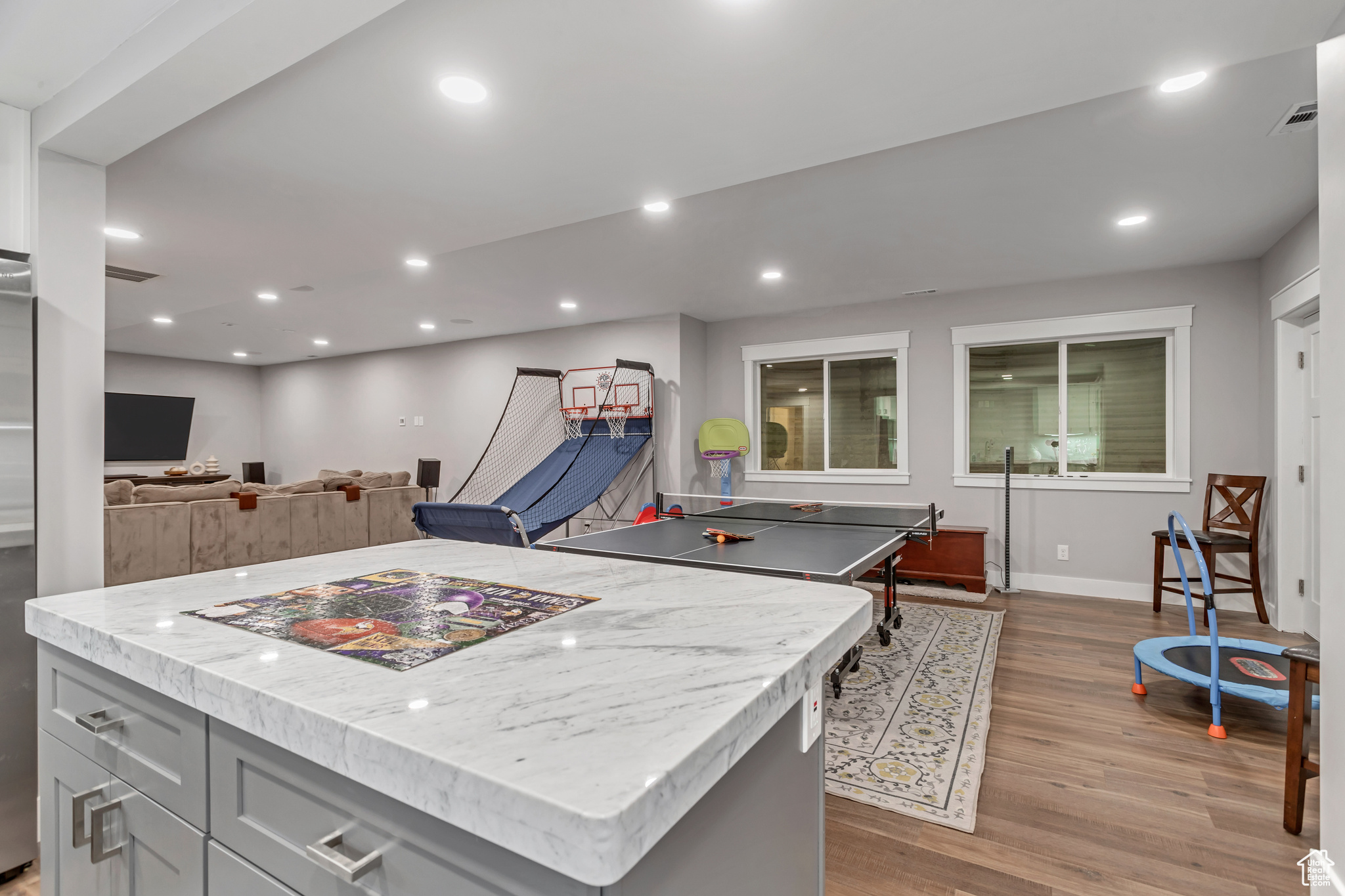 HUGHES ESTATES - Residential