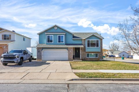 Tiny photo for 4297 S WESTLAKE DR W, Roy, UT 84067 (MLS # 2132697)
