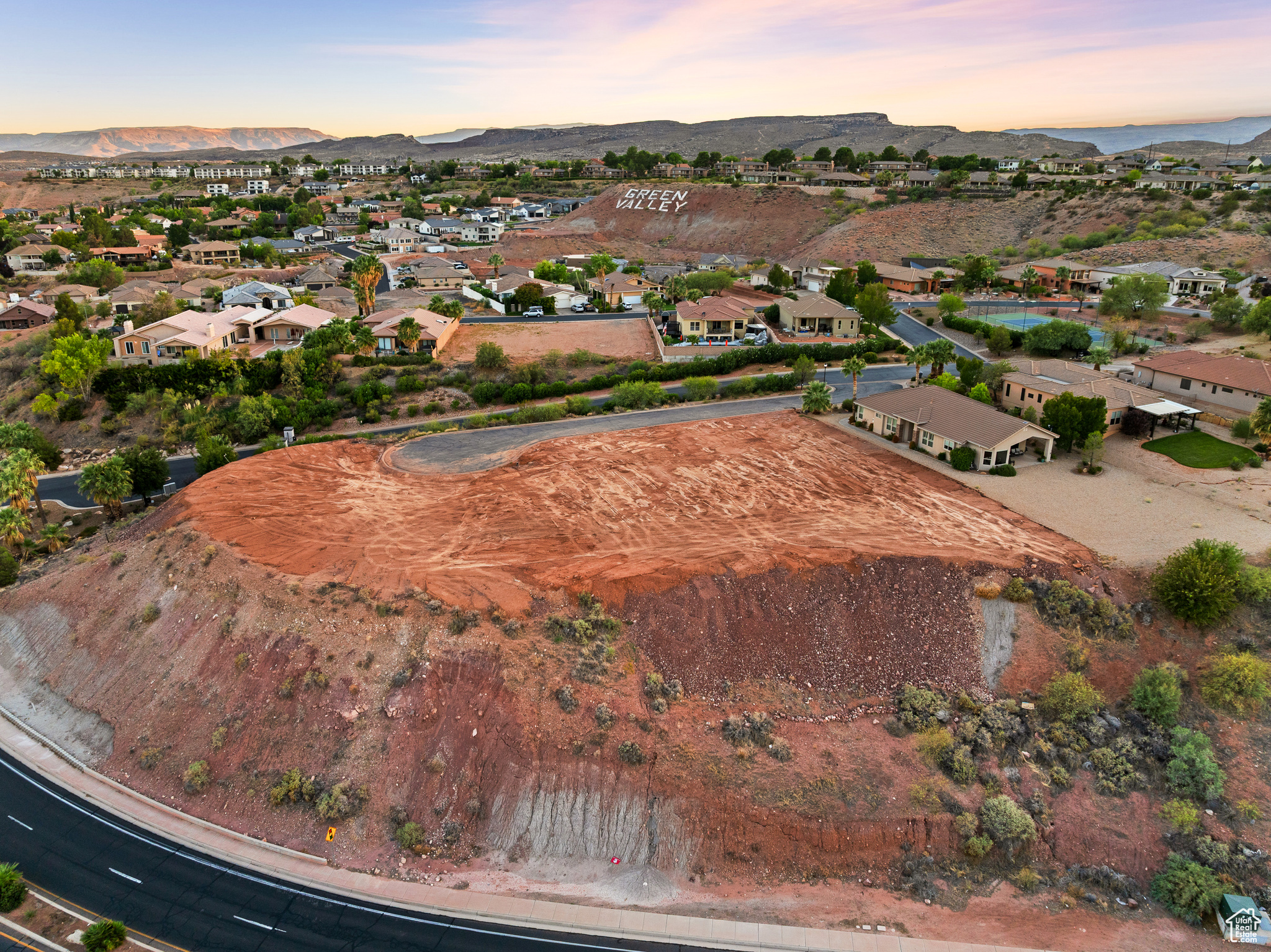 CROWN POINT 1 AMD - Land