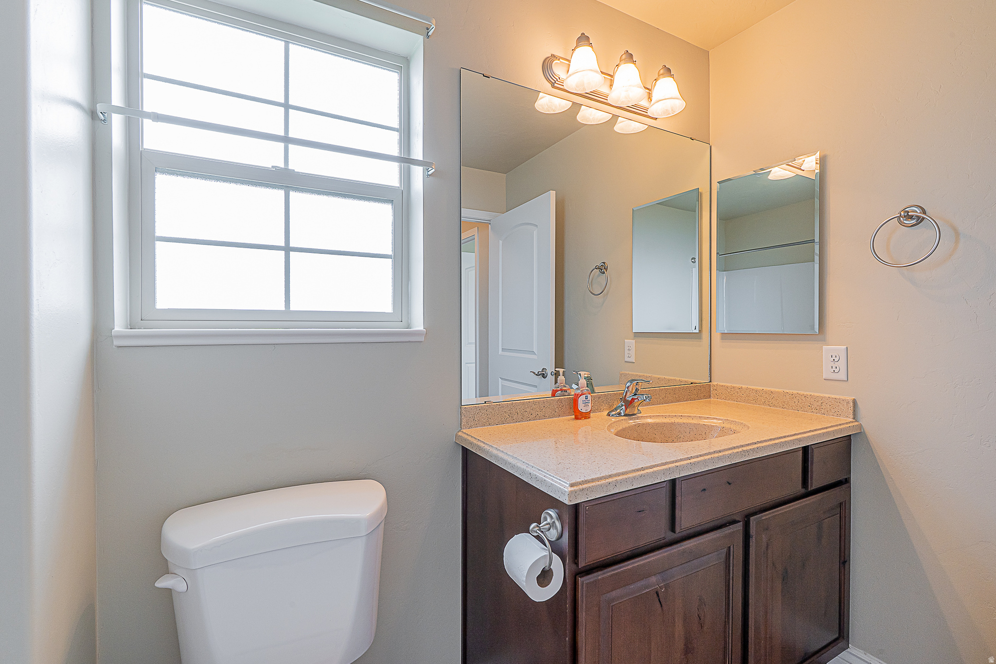 TOWNE CENTER VILLAS - Residential