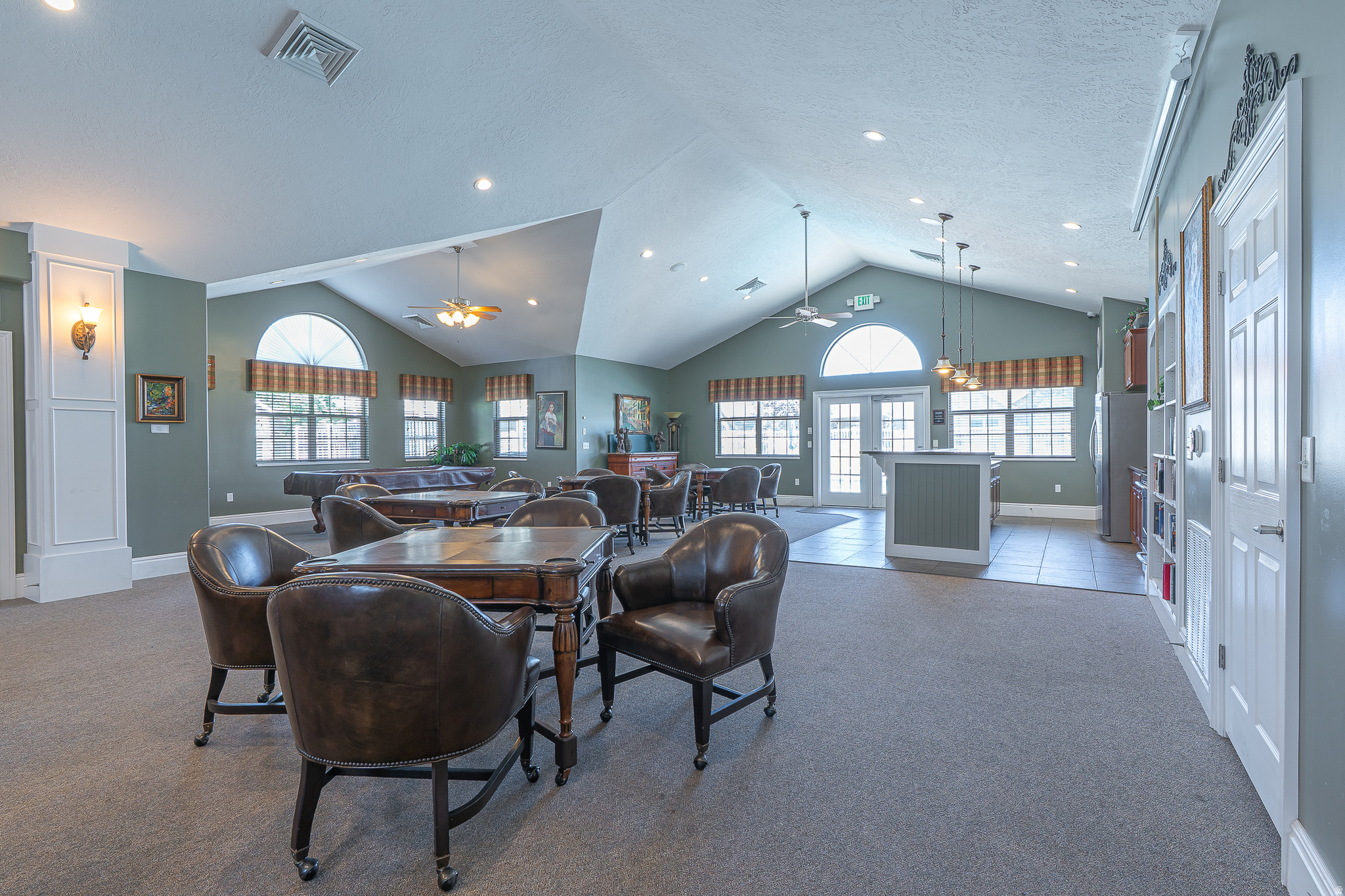 TOWNE CENTER VILLAS - Residential