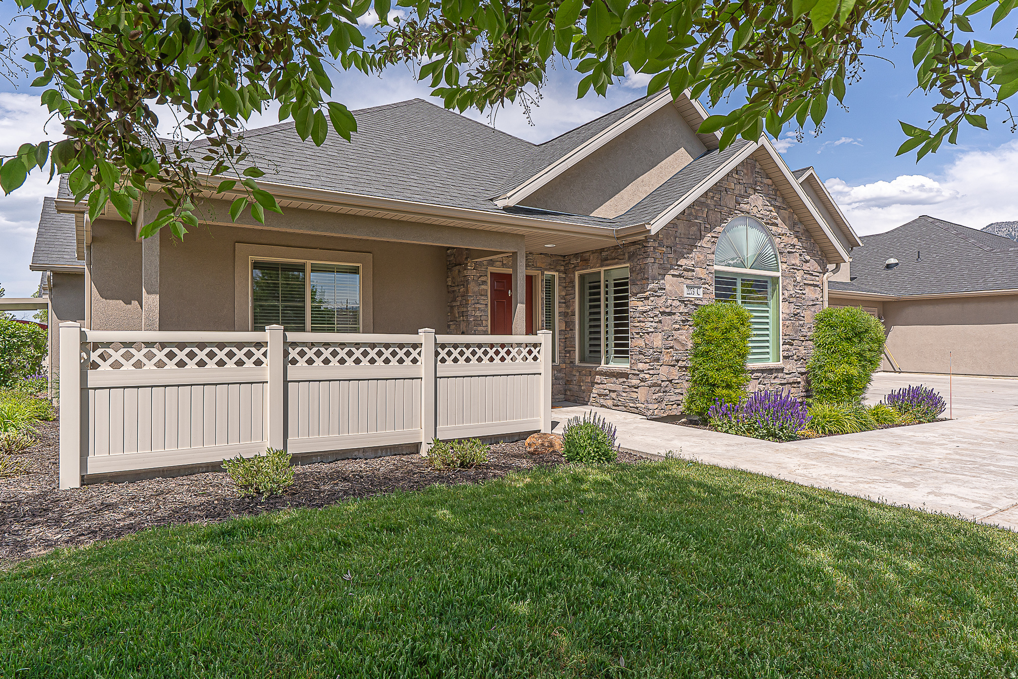 TOWNE CENTER VILLAS - Residential