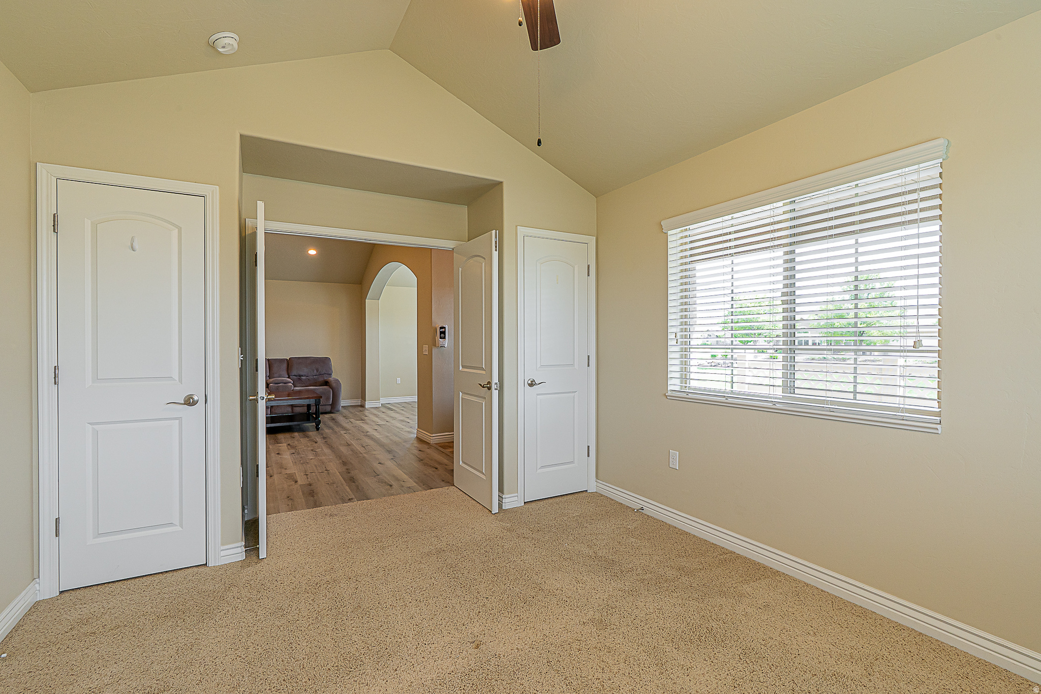 TOWNE CENTER VILLAS - Residential