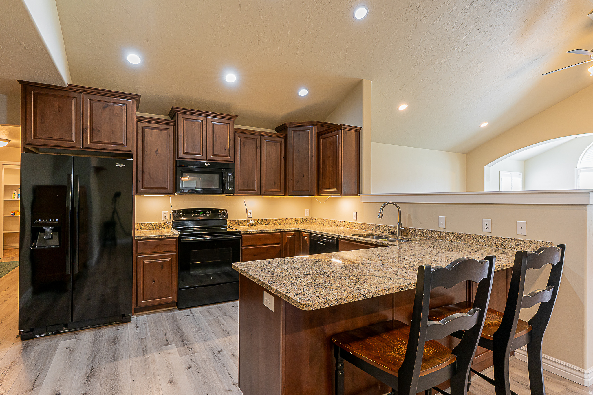 TOWNE CENTER VILLAS - Residential