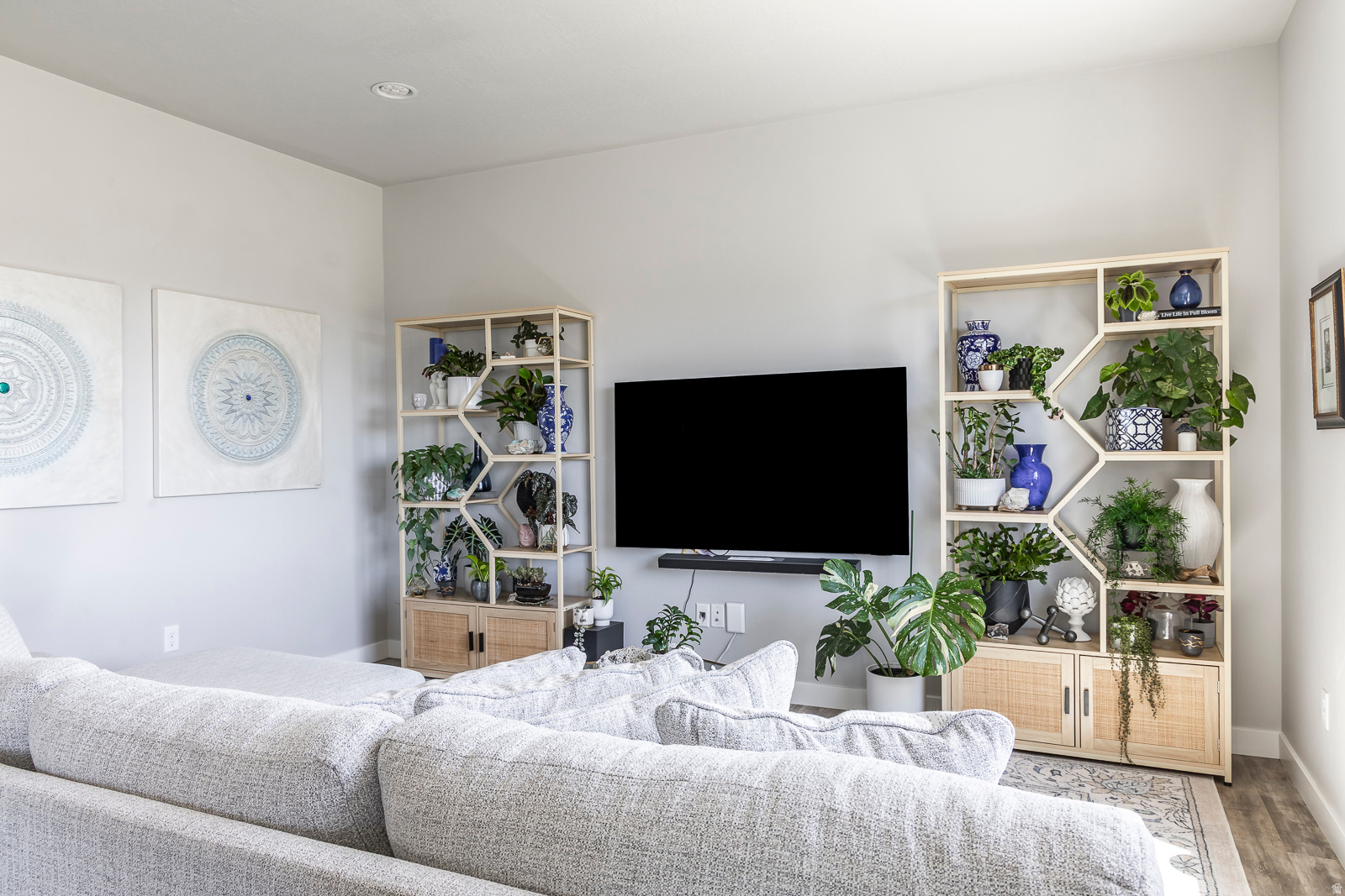 WESTGATE - Residential