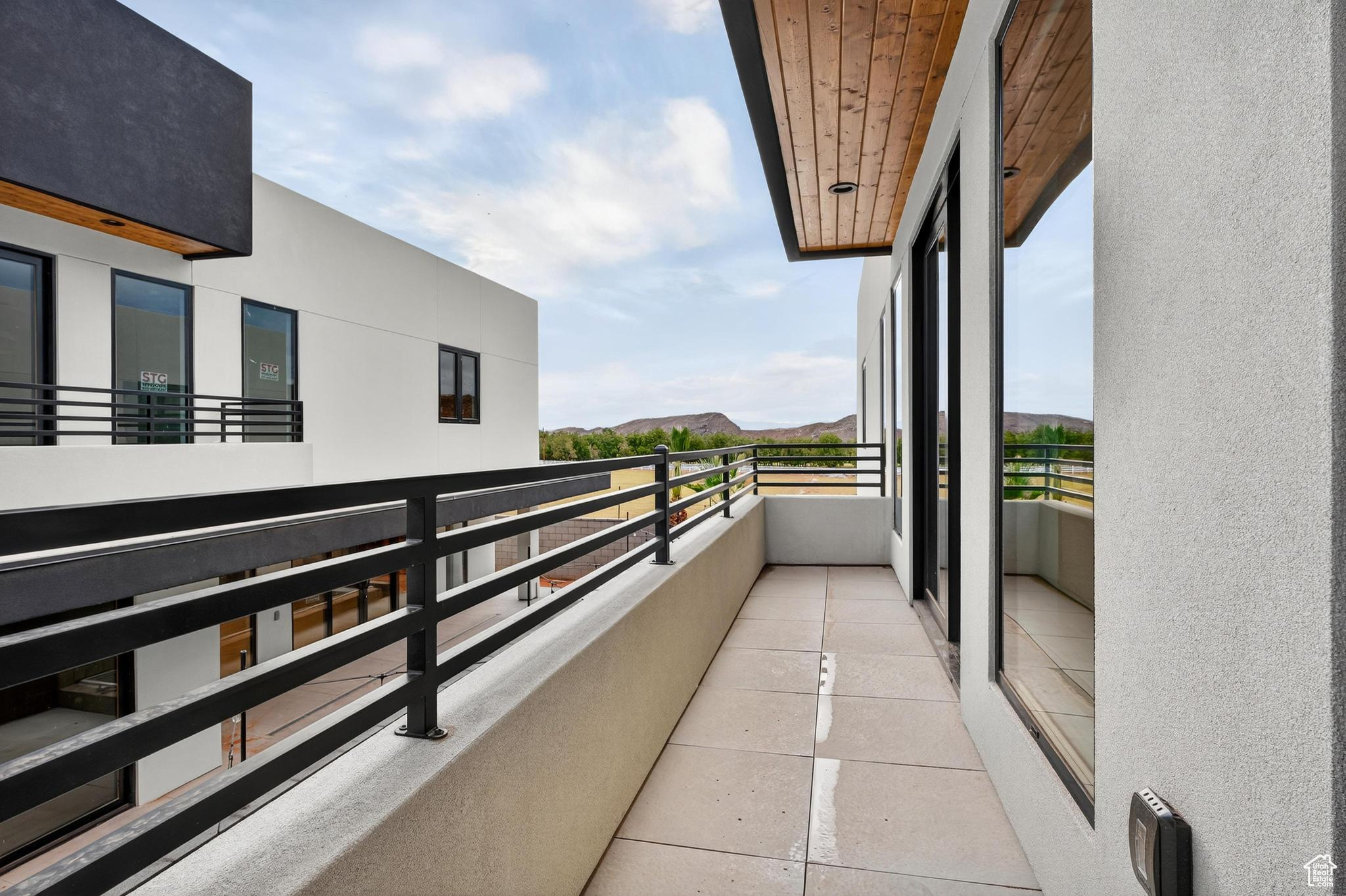 PECAN VALLEY PH 1 - Residential Income