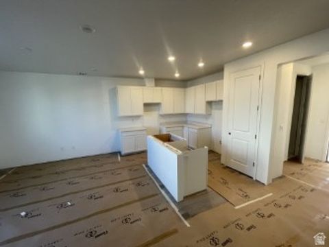 Tiny photo for 1339 E 1670 N #818, Payson, UT 84651 (MLS # 2103722)