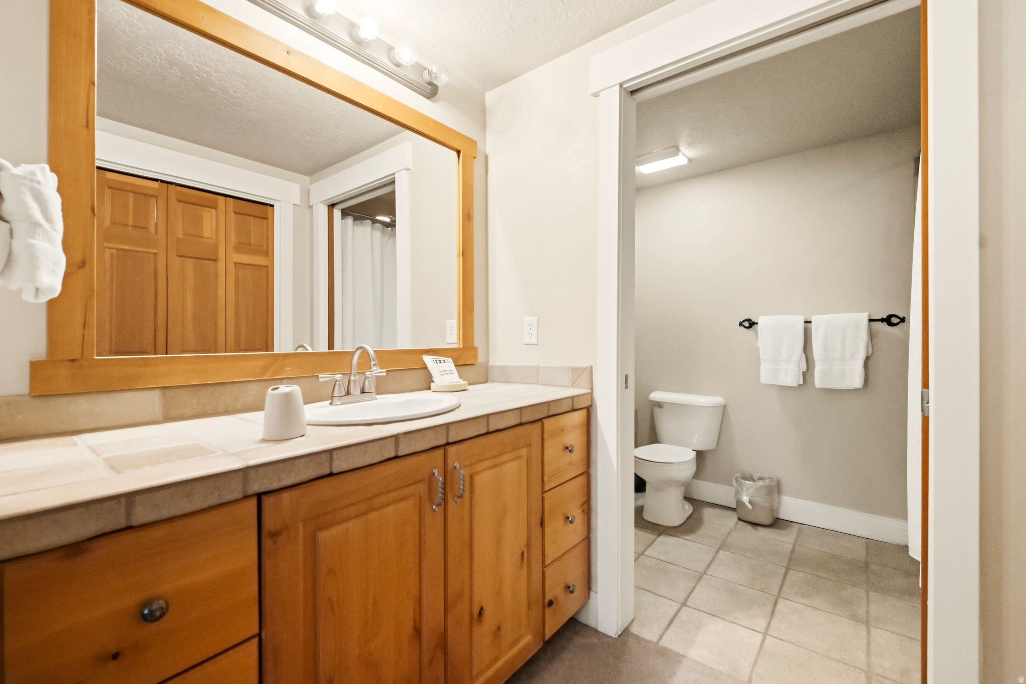 TOWN POINTE - Residential Lease