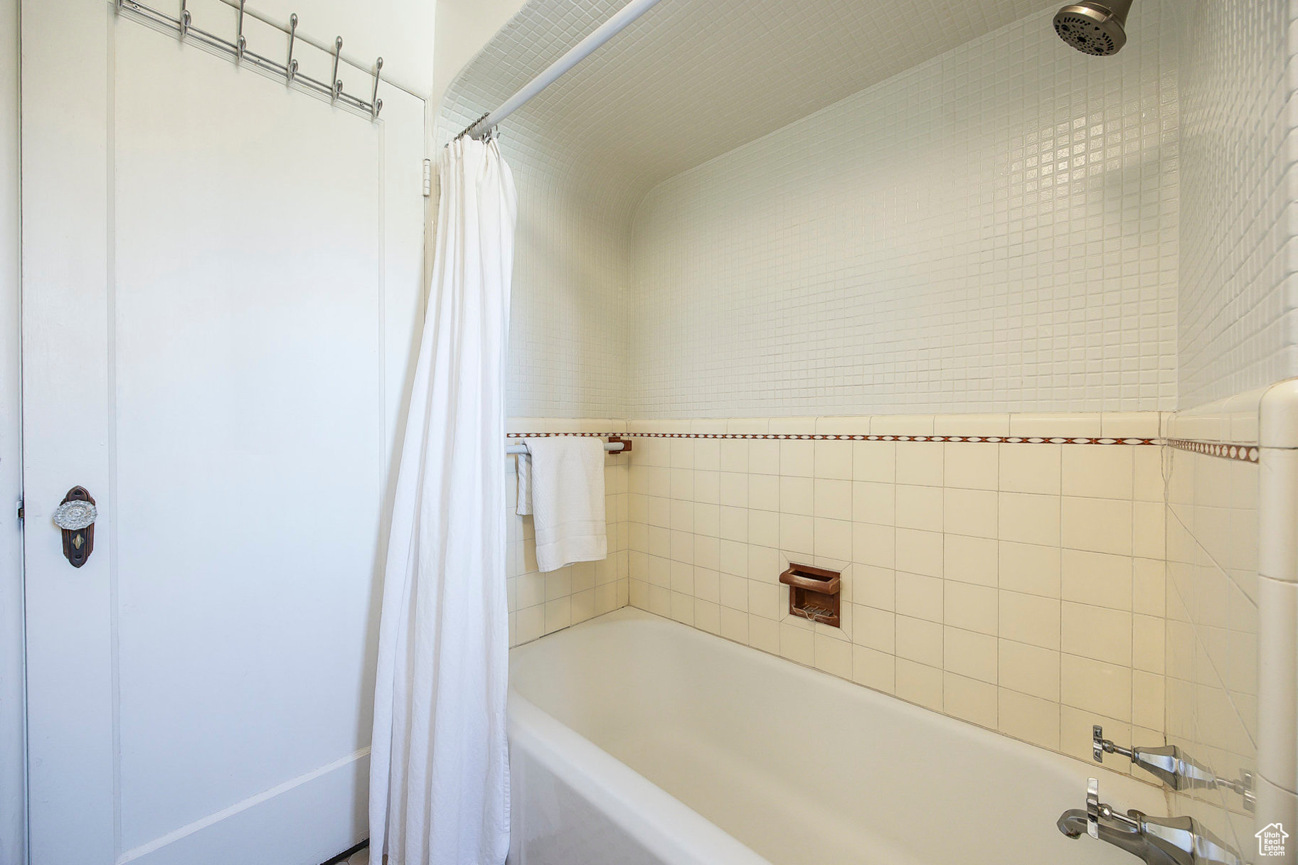 2065 E 900, Salt Lake City, Utah image 28