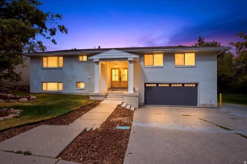 Photo of 4314 S JUPITER DR, Salt Lake City, UT 84124 (MLS # 2180051)