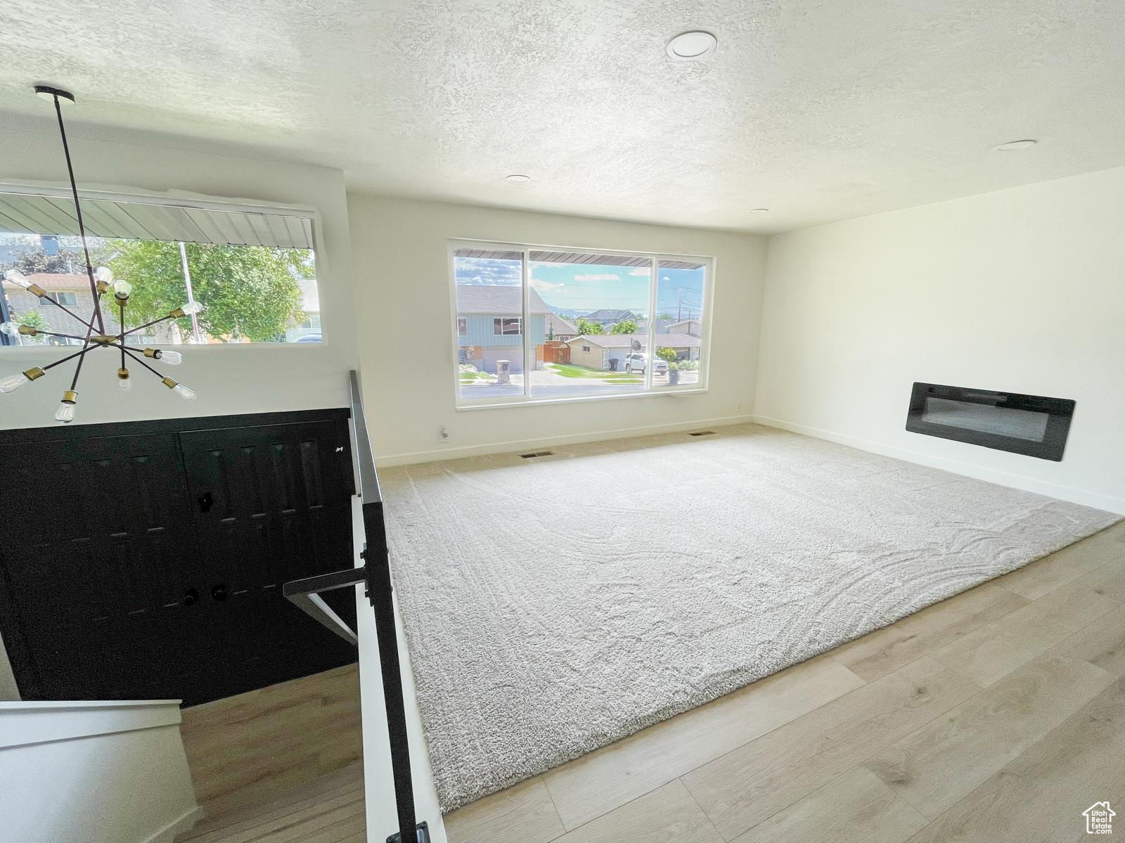 HILLSDALE HEIGHTS - Residential