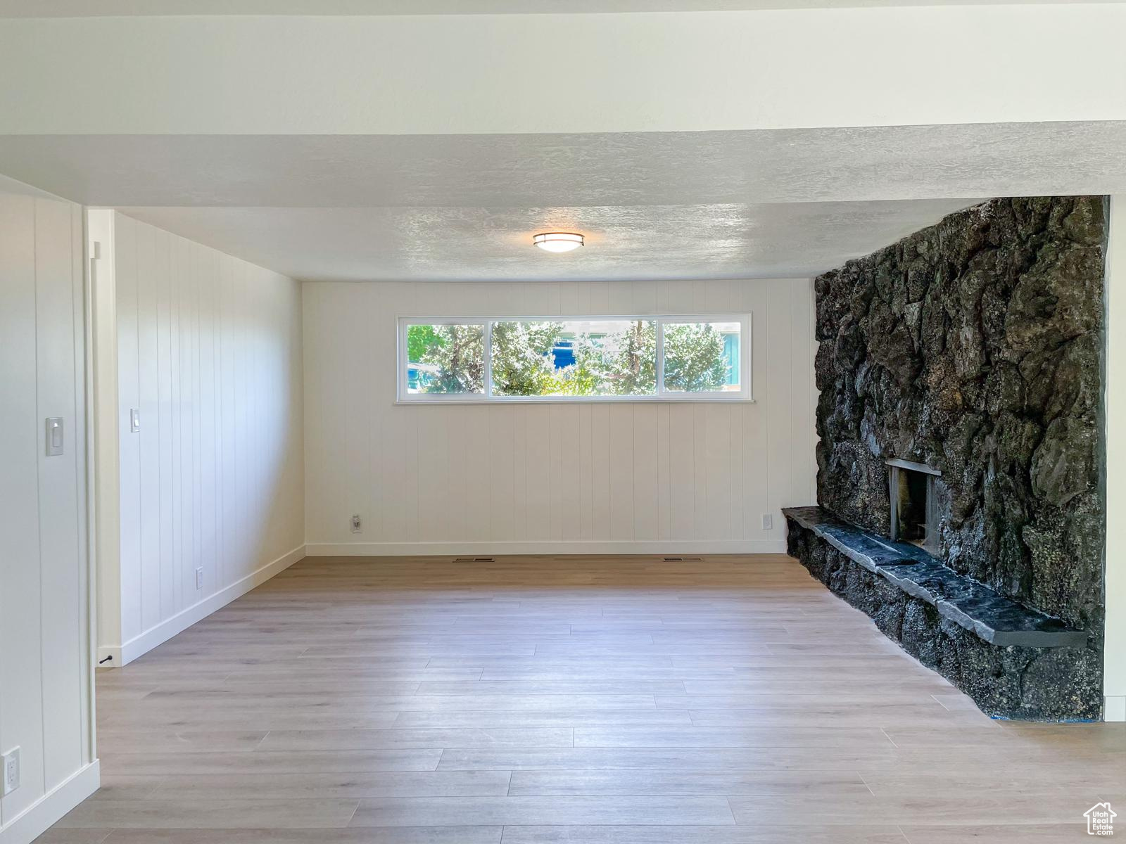 HILLSDALE HEIGHTS - Residential