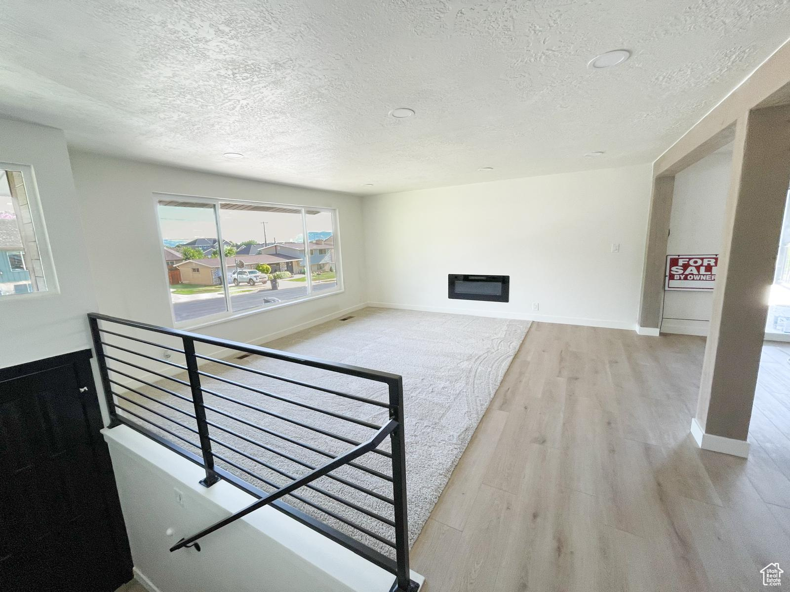 HILLSDALE HEIGHTS - Residential