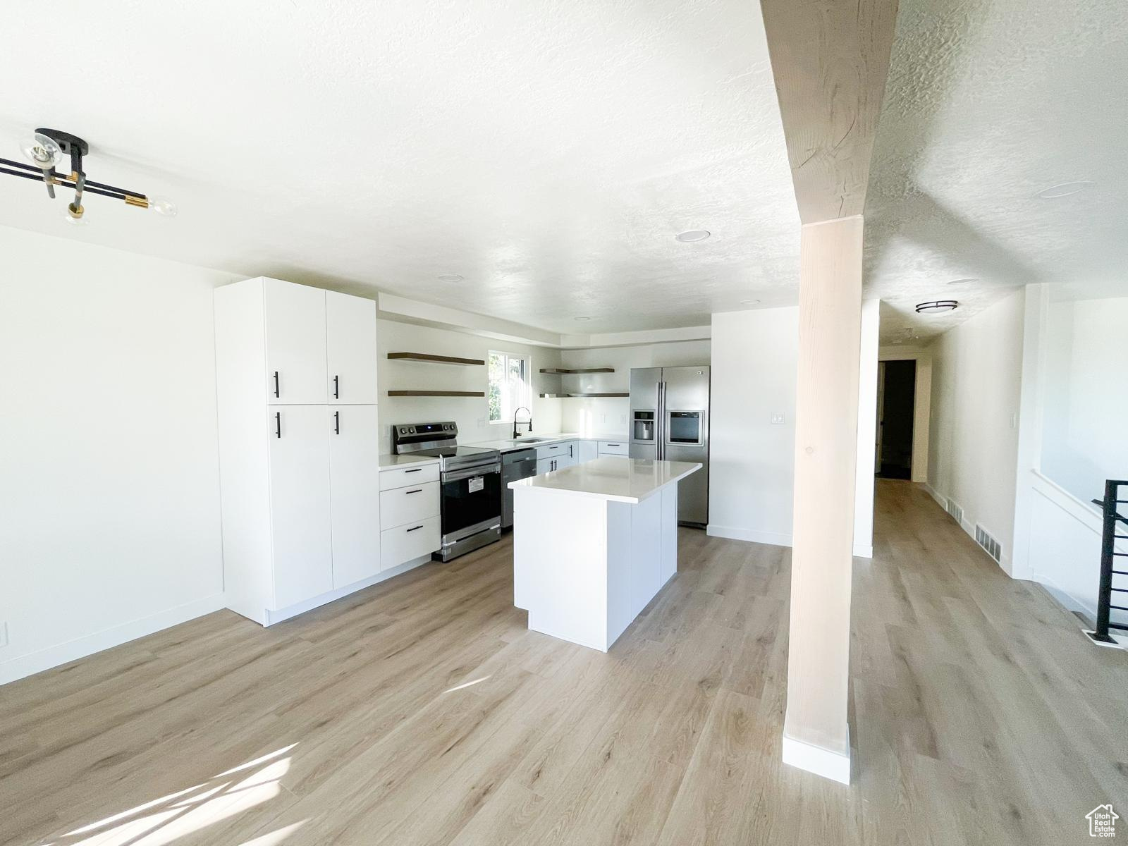 HILLSDALE HEIGHTS - Residential
