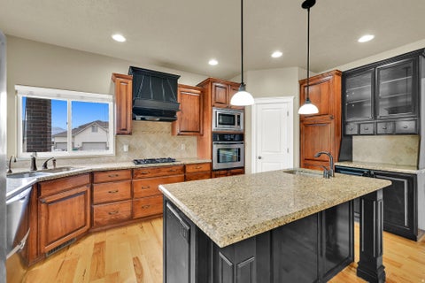 Tiny photo for 2942 W 2175 S, West Haven, UT 84401 (MLS # 2172828)
