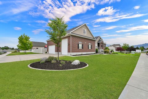 Tiny photo for 2942 W 2175 S, West Haven, UT 84401 (MLS # 2172828)