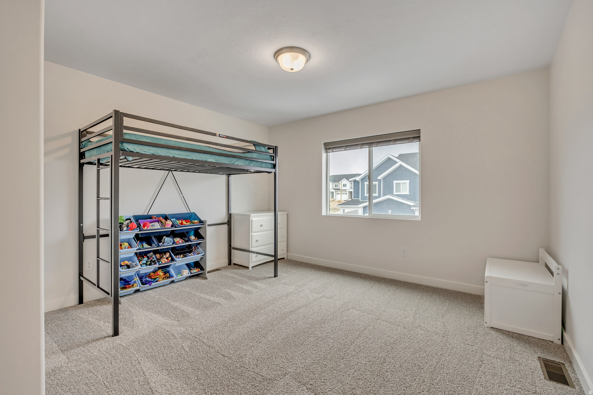 SKY RANCH - Residential