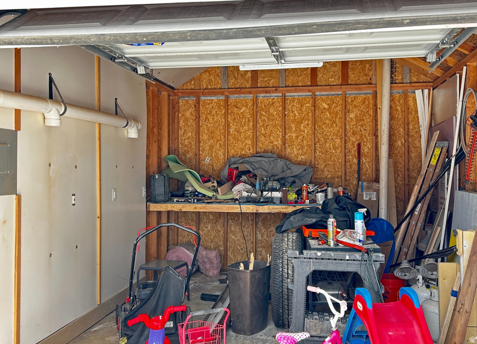 SADDLEBACK PASTURES LLC - Residential