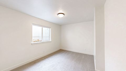 Tiny photo for 897 N MAIN ST ST, Mapleton, UT 84664 (MLS # 2125092)