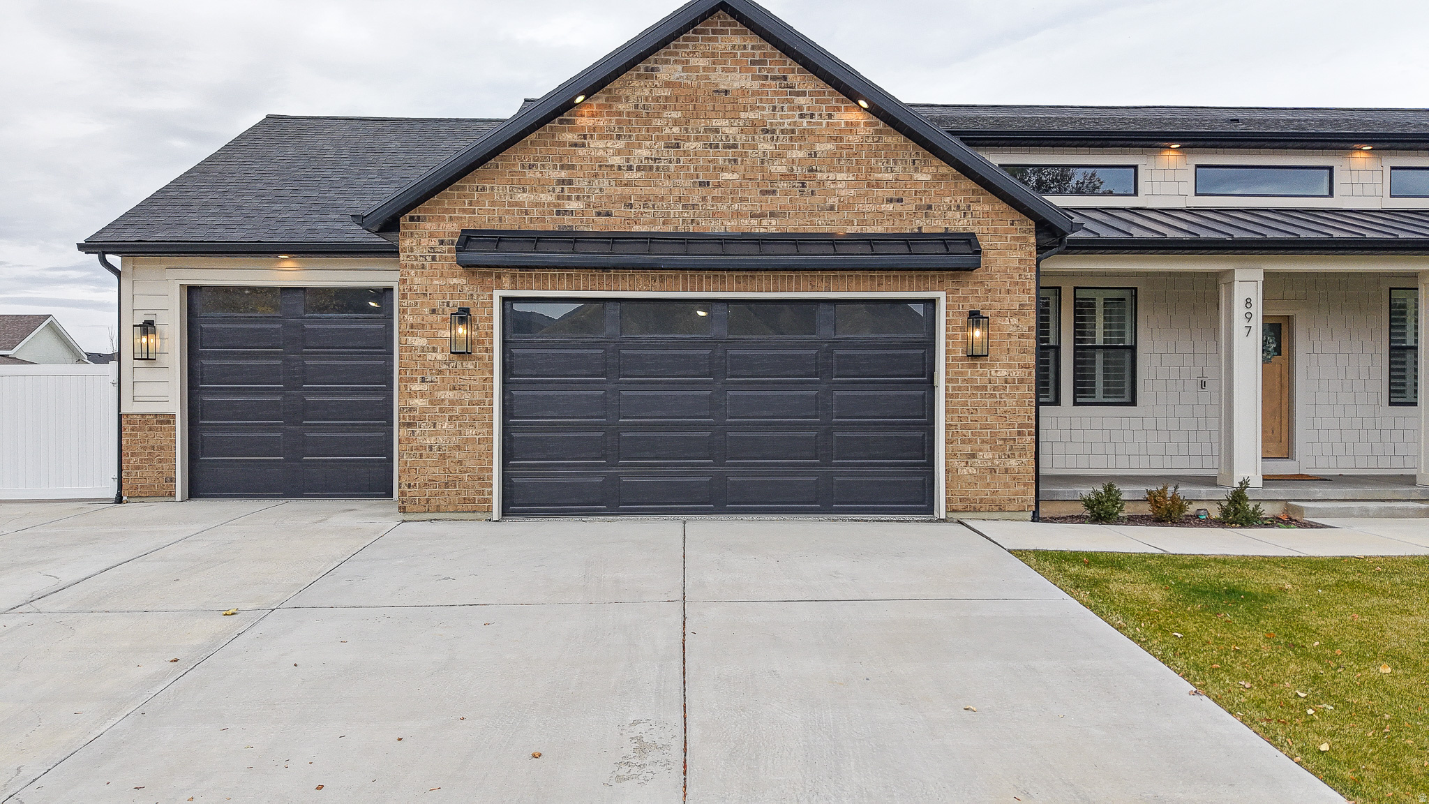 THE ESTATES AT MAPLE - Residential