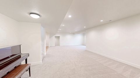 Tiny photo for 897 N MAIN ST ST, Mapleton, UT 84664 (MLS # 2125092)