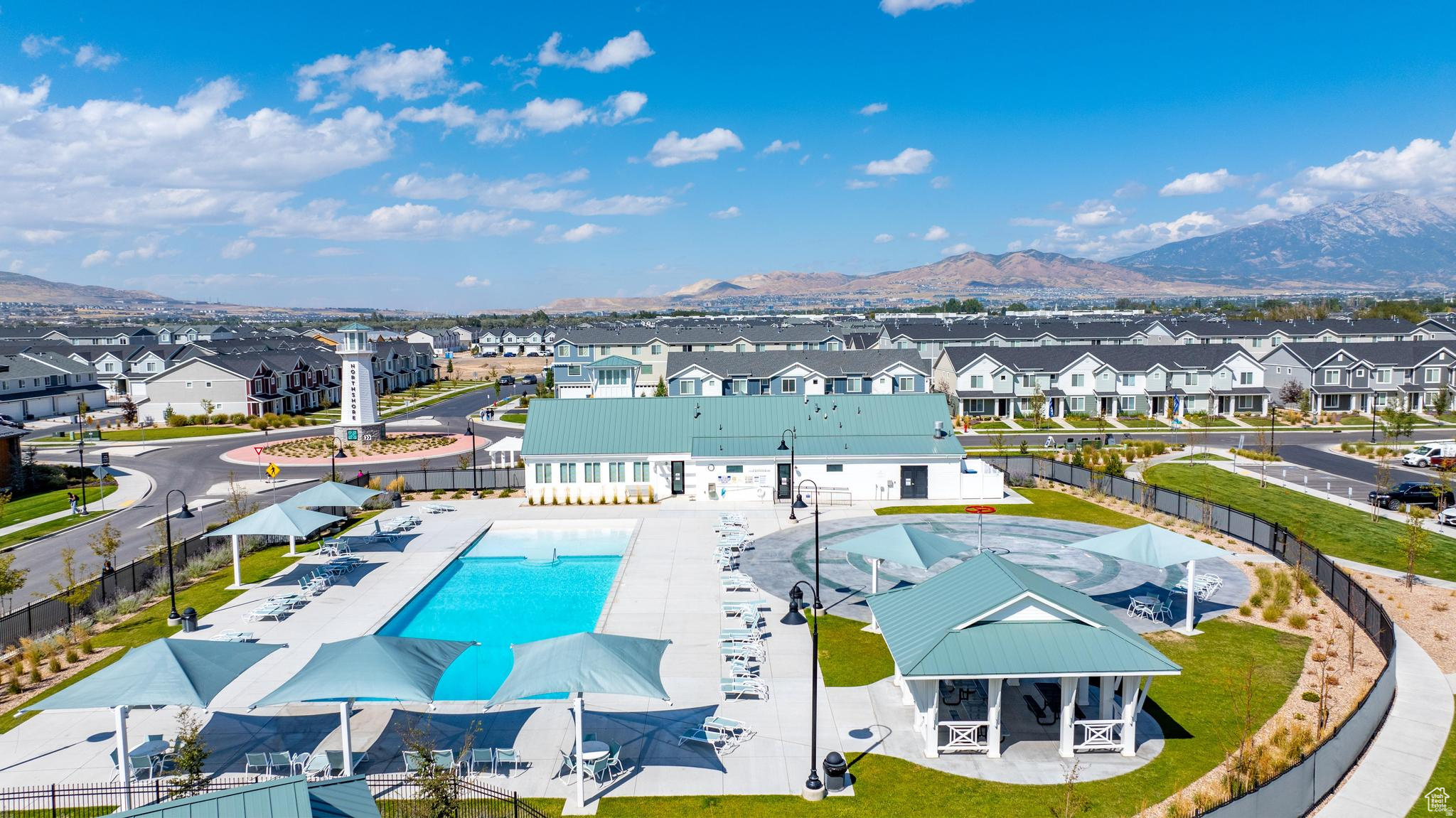 NORTHSHORE - Residential