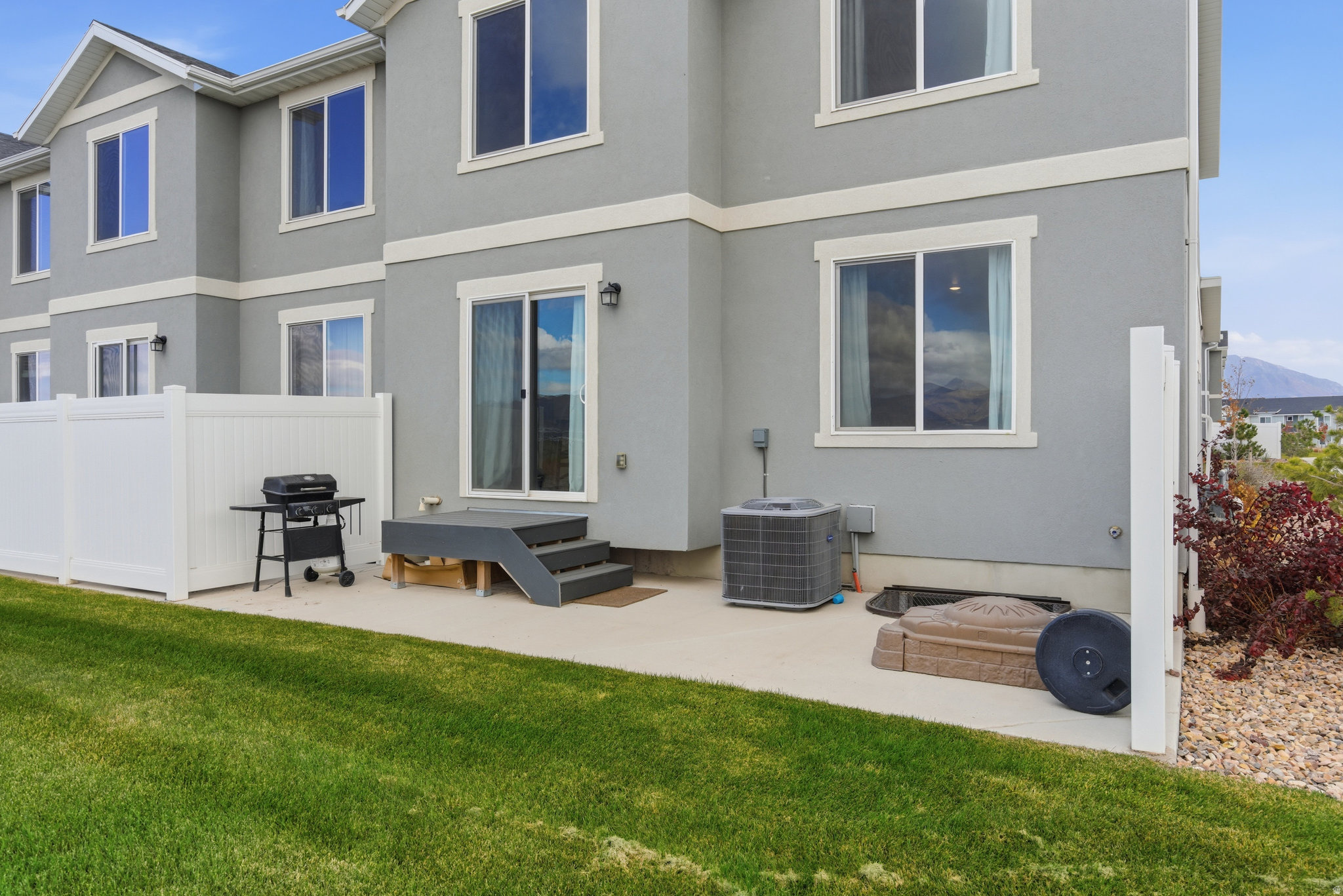 NORTHSHORE - Residential