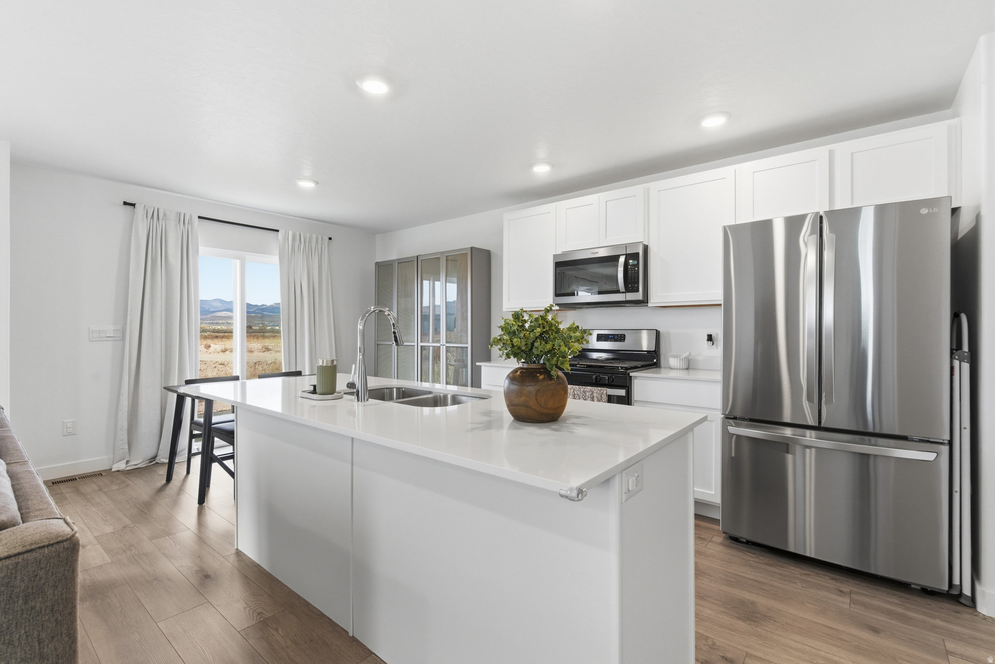 NORTHSHORE - Residential