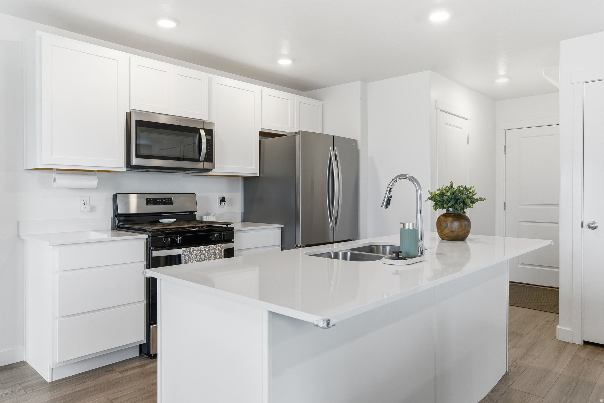 NORTHSHORE - Residential