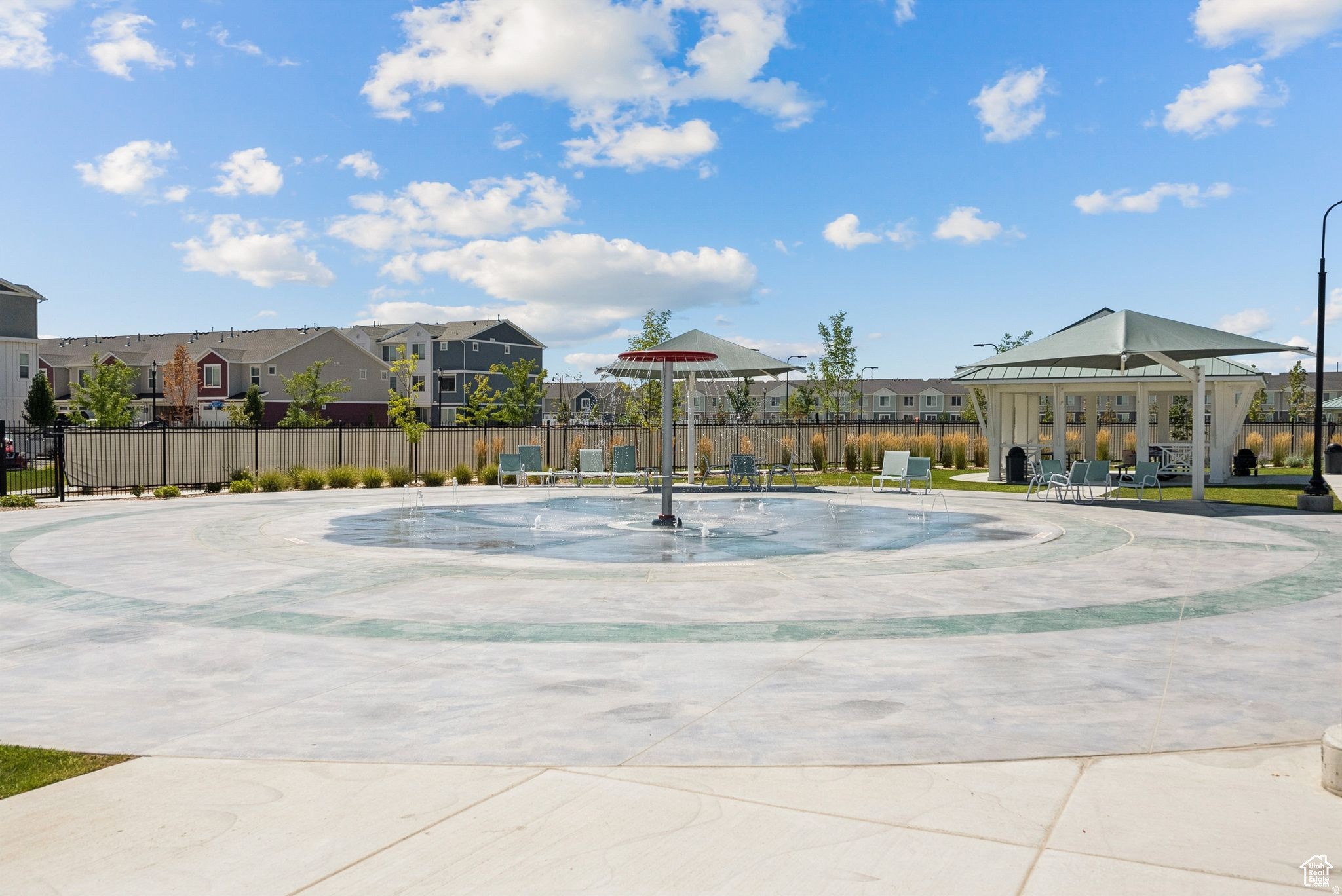 NORTHSHORE - Residential